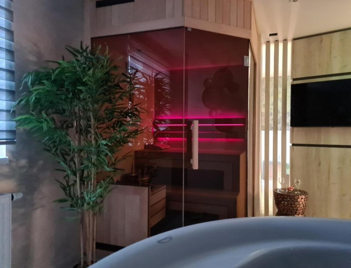 Wellness Apartments Вараждин Екстер'єр фото